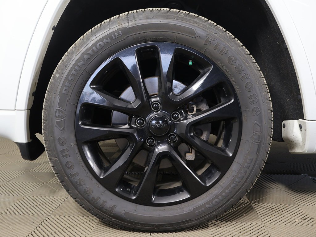 2020 Jeep Grand Cherokee Altitude - Photo 19