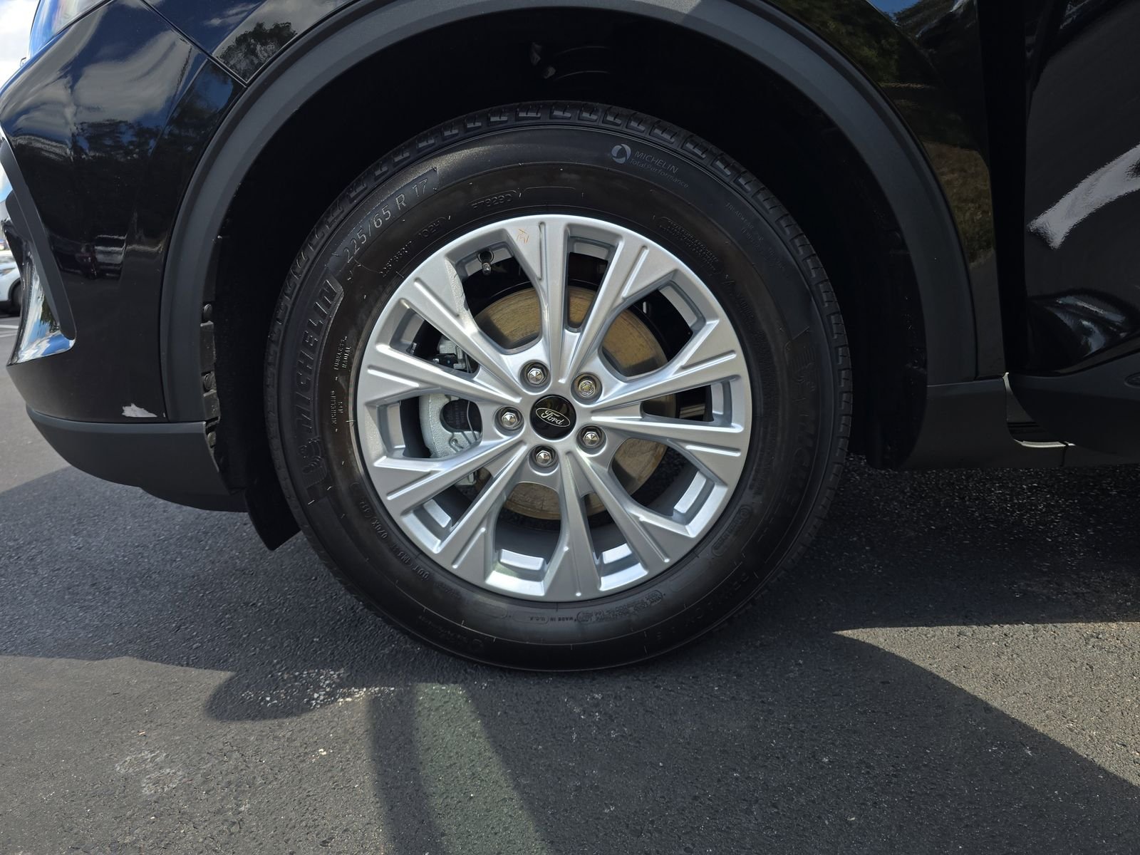 New 2026 Agate Black Metallic Ford Active image 25