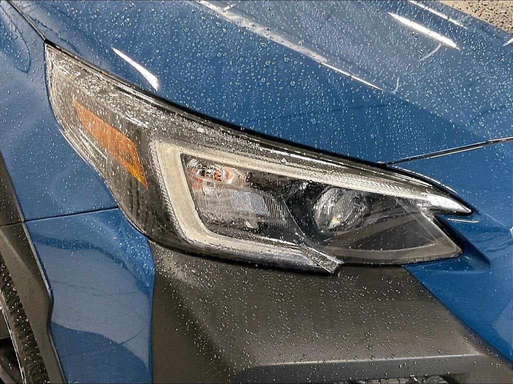 Used 2025 Blue Subaru Wilderness image 32