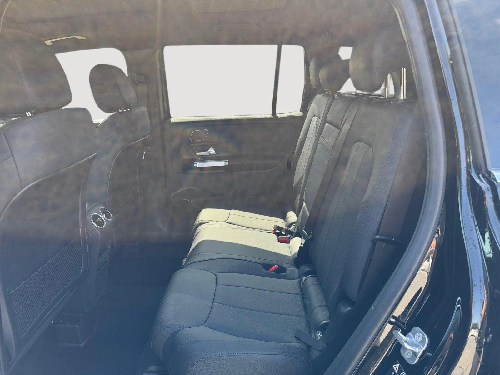 New 2026 Night Black Mercedes-Benz GLB 250 image 25