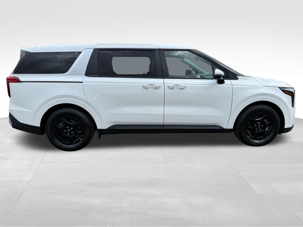 New 2027 Snow White Pearl Kia LXS image 8