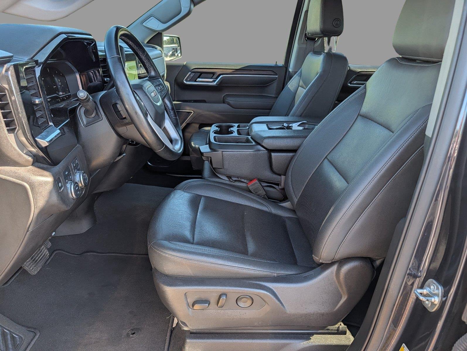 Used 2025 Titanium Rush Metallic GMC SLT image 11