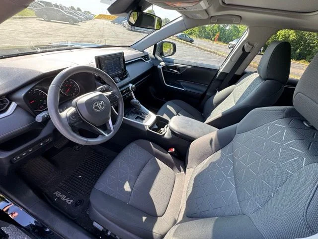 Used 2020 Midnight Black Metallic Toyota XLE image 12
