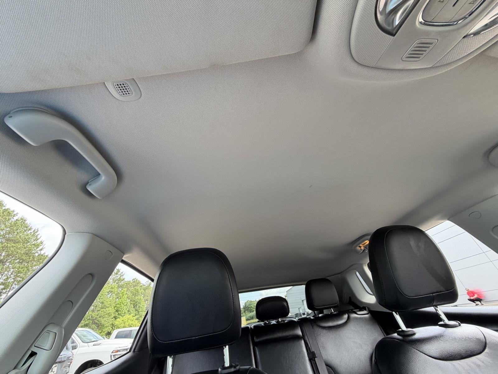 Used 2021 Billet Silver Metallic Clearcoat Jeep Trailhawk image 21