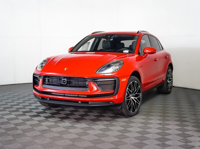 2026 Porsche Macan 