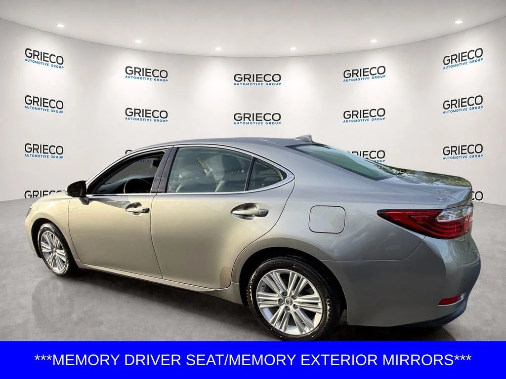 Used 2015 Silver Lexus 350 image 5