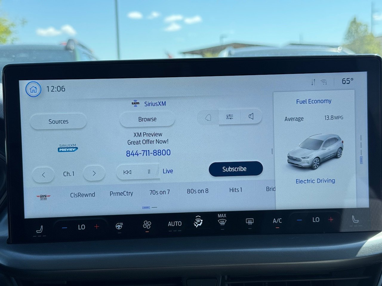 2024 Ford Escape PHEV - Photo 20