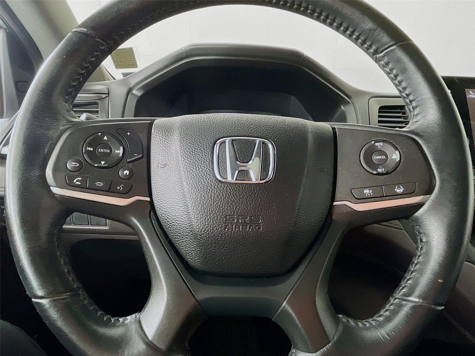 Used 2022 Lunar Silver Metallic Honda EX-L image 16
