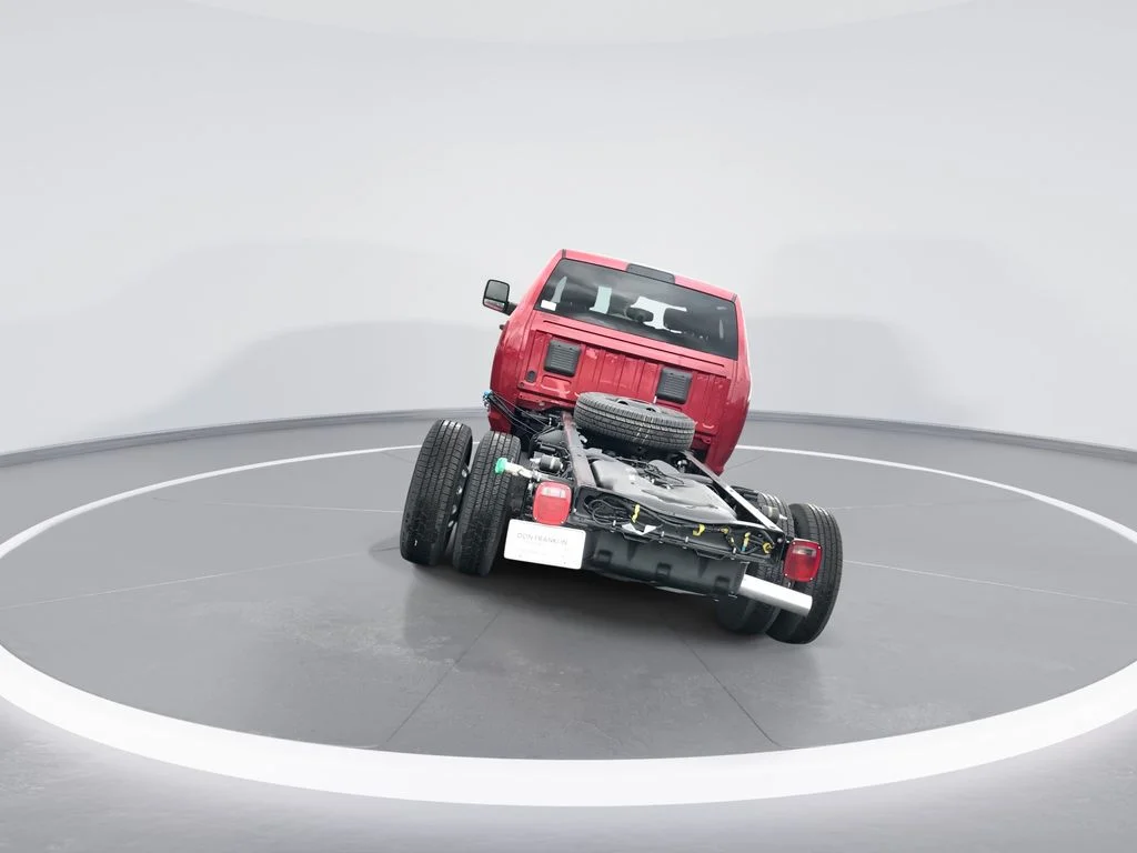 2026 RAM 3500 Chassis Tradesman - Photo 7
