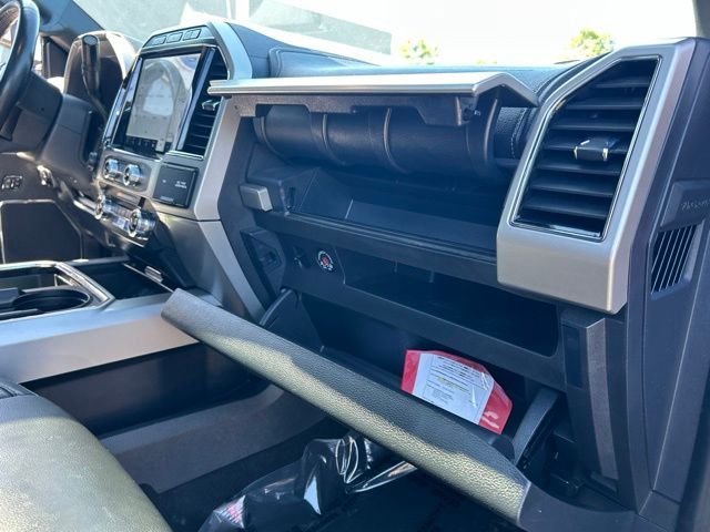Used 2022 Red Metallic Ford Lariat image 14