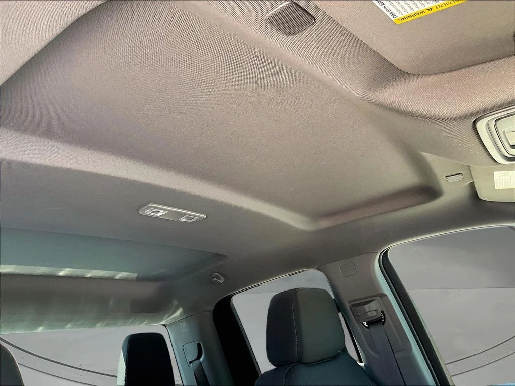 Used 2026 Blue Chevrolet Custom image 30
