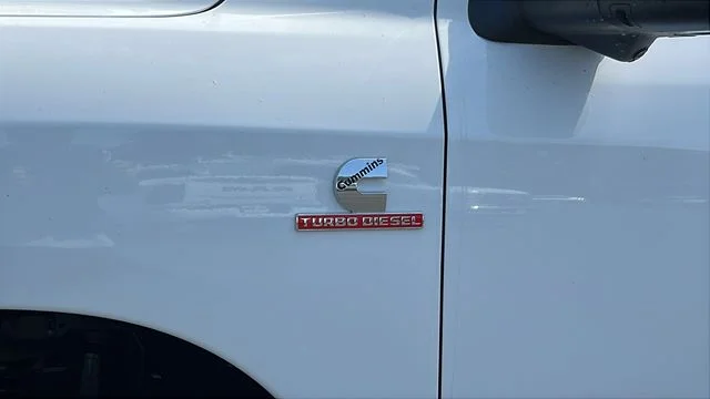 2026 RAM 3500 Laramie - Photo 11