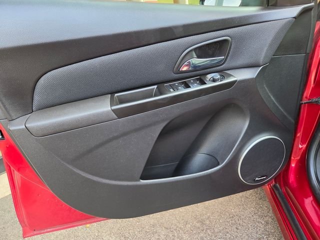 Used 2014 Red Chevrolet LTZ image 12