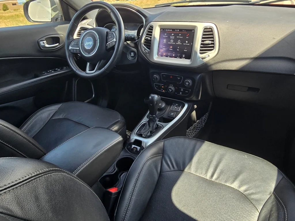 Used 2021 Redline Pearlcoat Jeep 80th Anniversary image 27