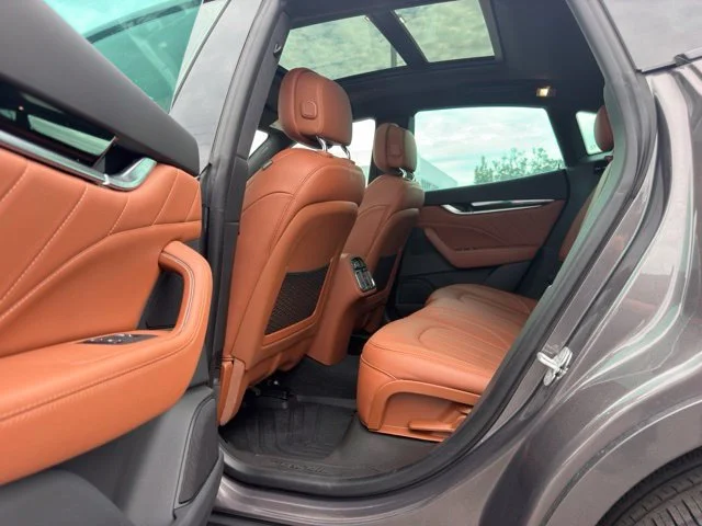 Certified Used 2023 Grigio Maserati Modena image 6