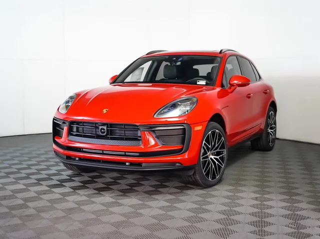 2026 Porsche Macan 
