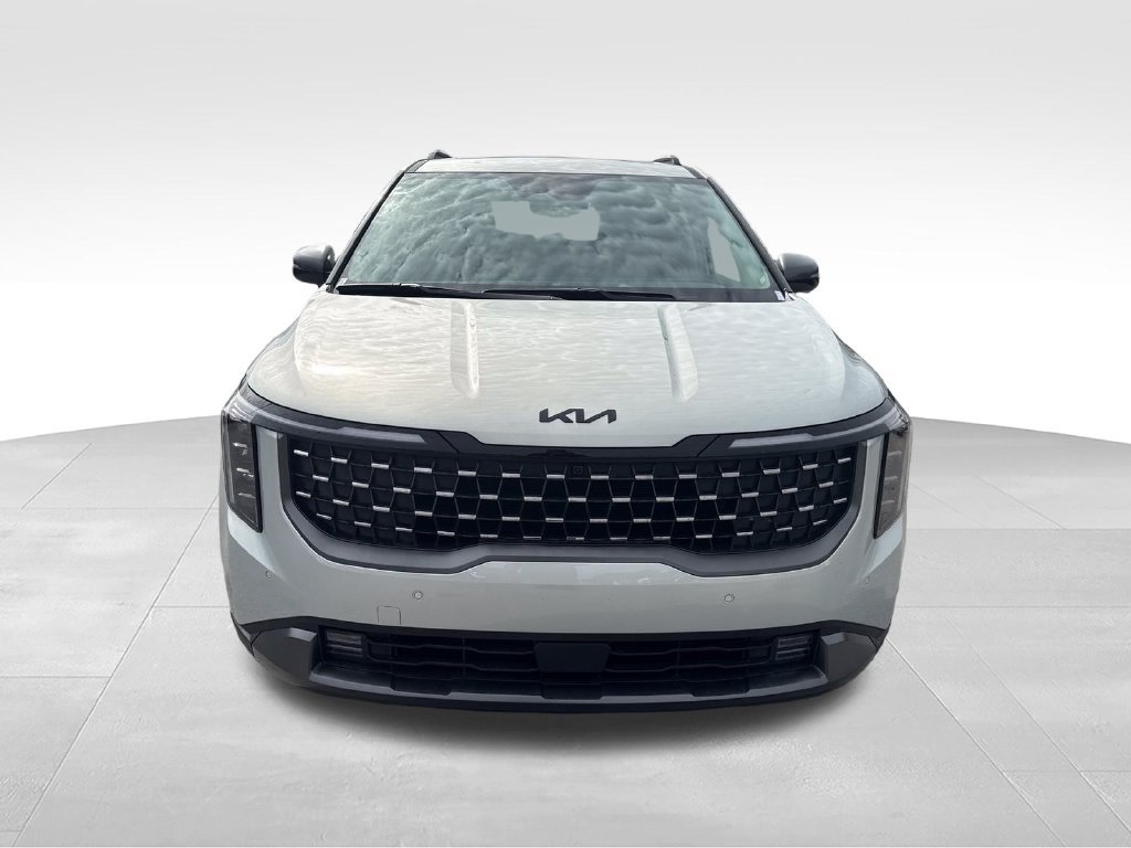 New 2027 Silver Kia SX image 8