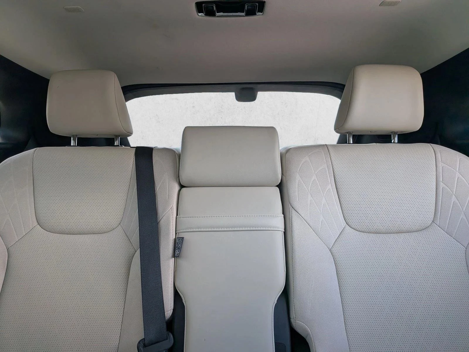 Certified Used 2023 Eminent White Pearl Lexus LUXURY FWD image 16