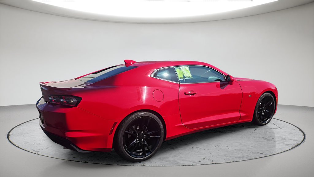 Used 2019 Red Chevrolet 3LT image 4