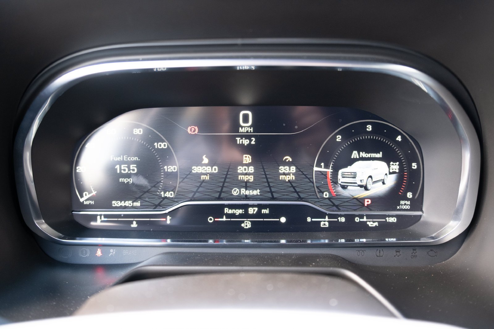 Used 2024 White Frost Tricoat GMC SLT image 6
