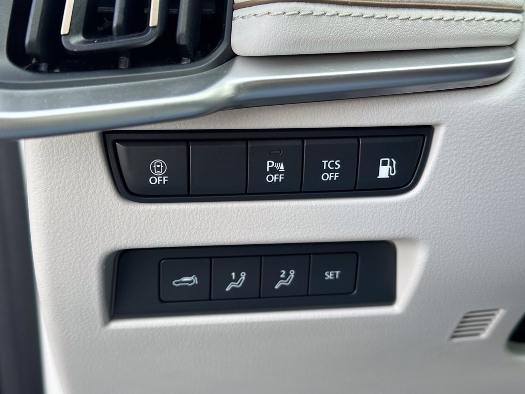 Used 2024 Silver Mazda Premium Plus image 10
