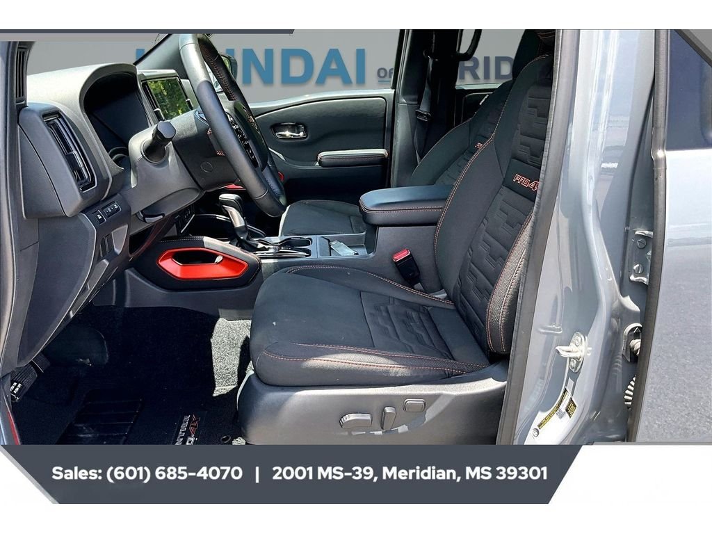 2025 Nissan Frontier PRO-4X - Photo 18