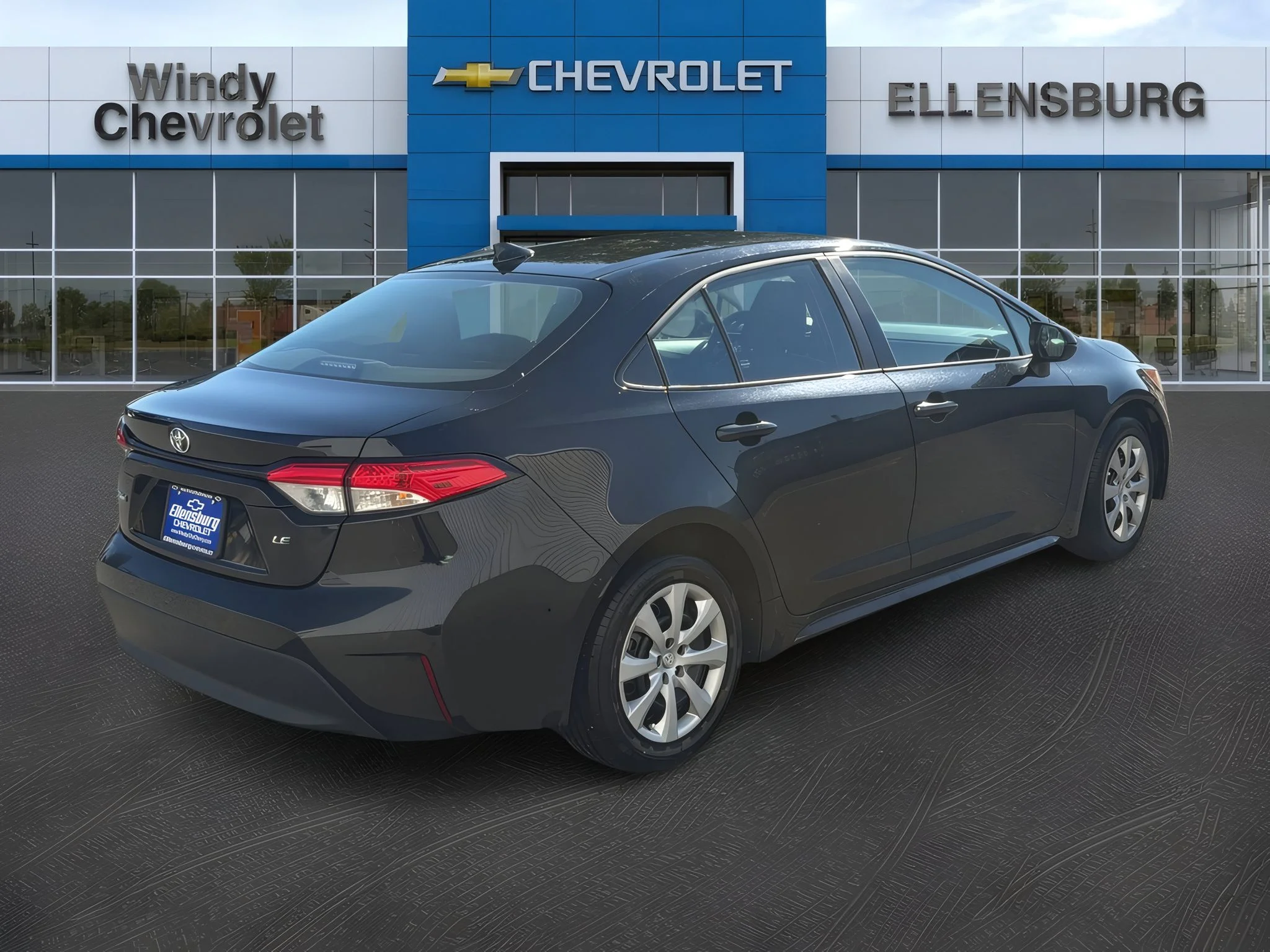 2025 Toyota Corolla LE - Photo 7