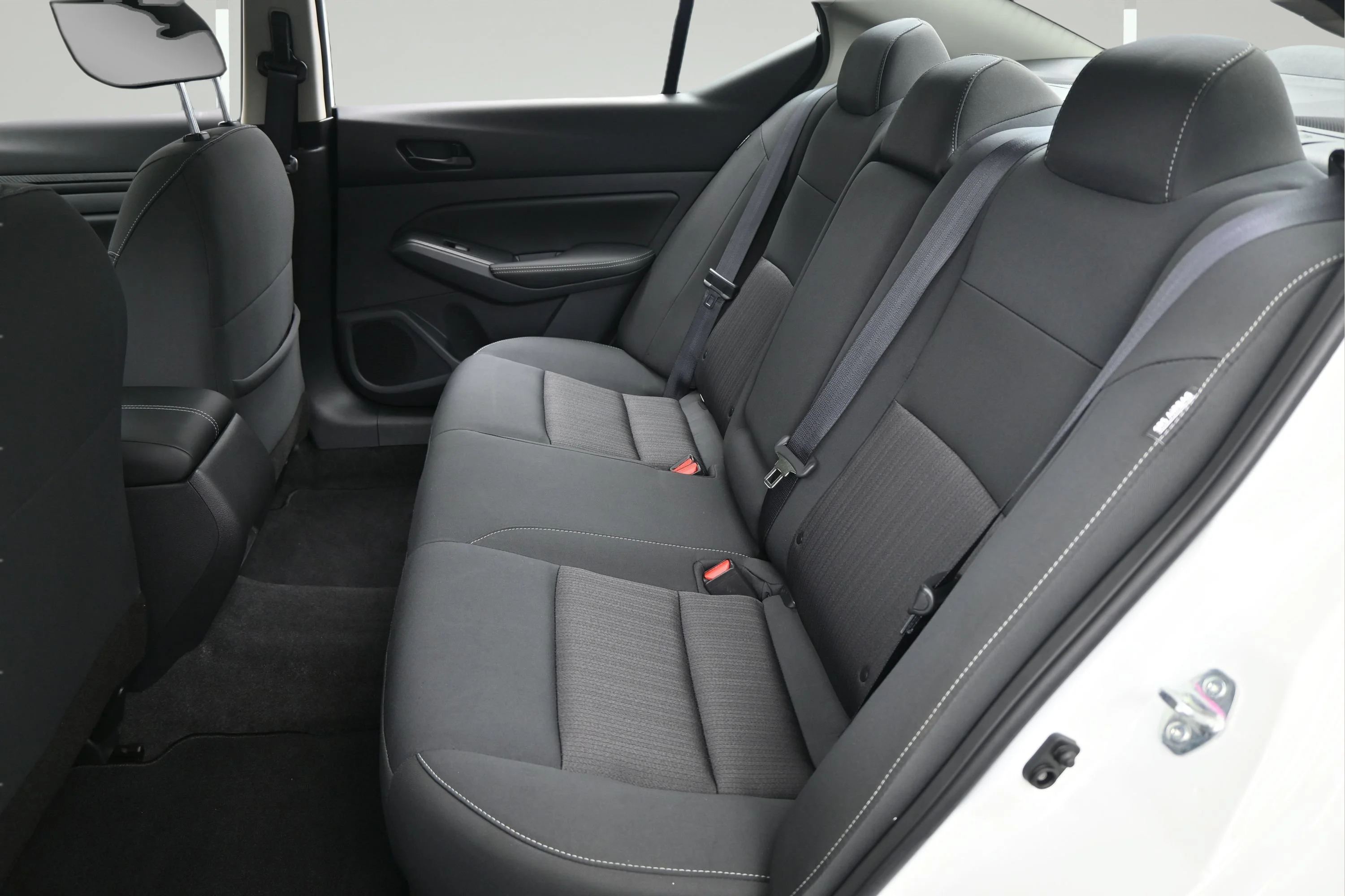 Certified Used 2025 Pearl White Tricoat Nissan SV image 11