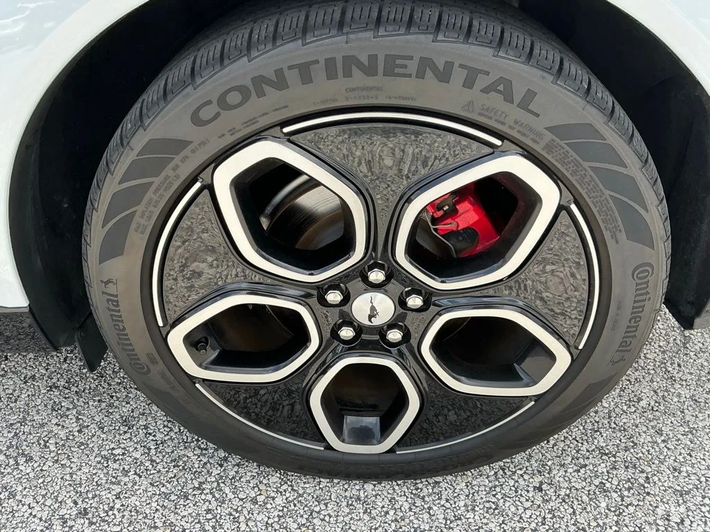 Used 2023 White Ford GT image 24