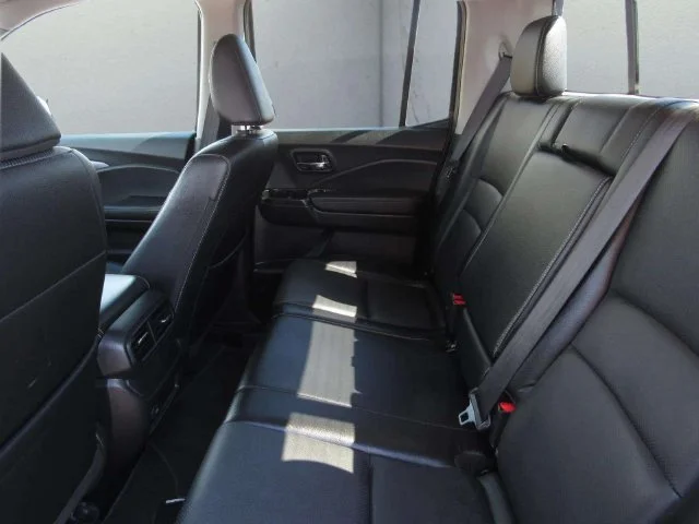 Certified Used 2024 Crystal Black Pearl Honda AWD RTL image 13