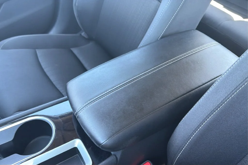Used 2024 Black Nissan 2.5 SV image 28