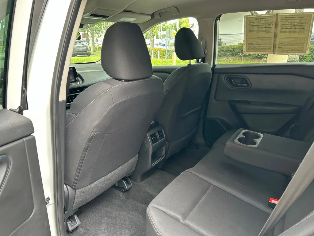 Used 2024 White Nissan S image 36
