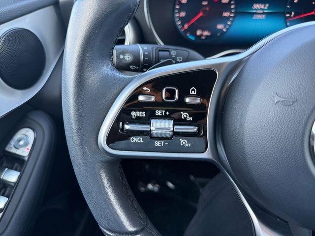 Used 2022 Silver Mercedes-Benz GLC 300 image 22