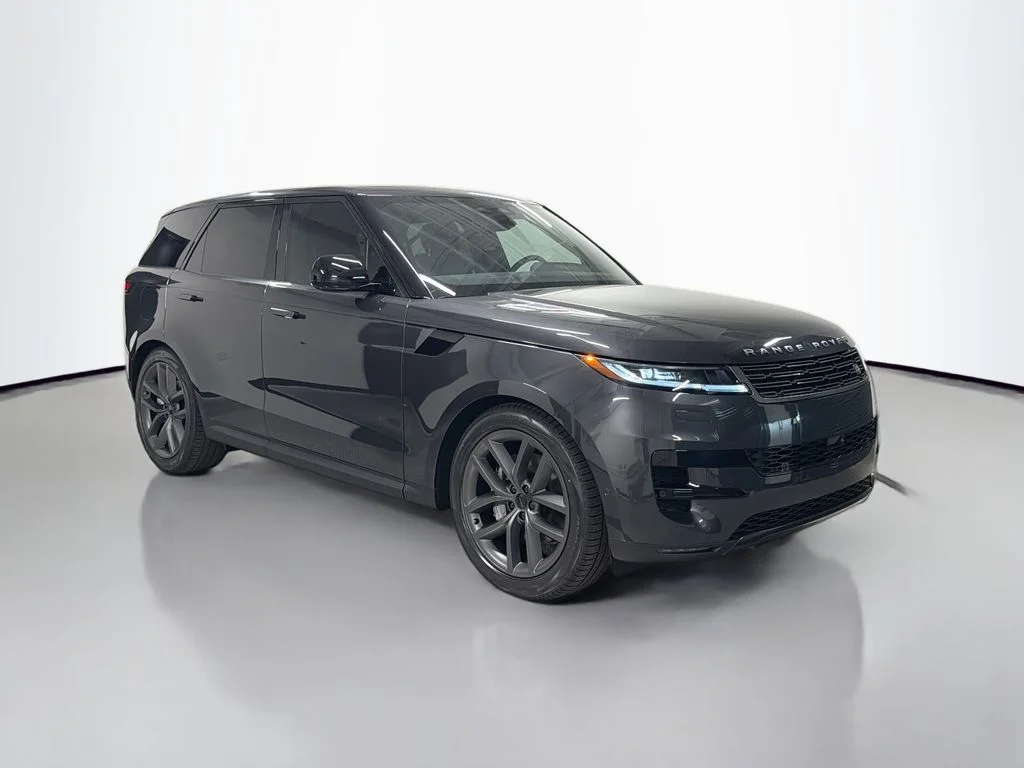 New 2026 Carpathian Gray Premium Metallic Land Rover SE image 7