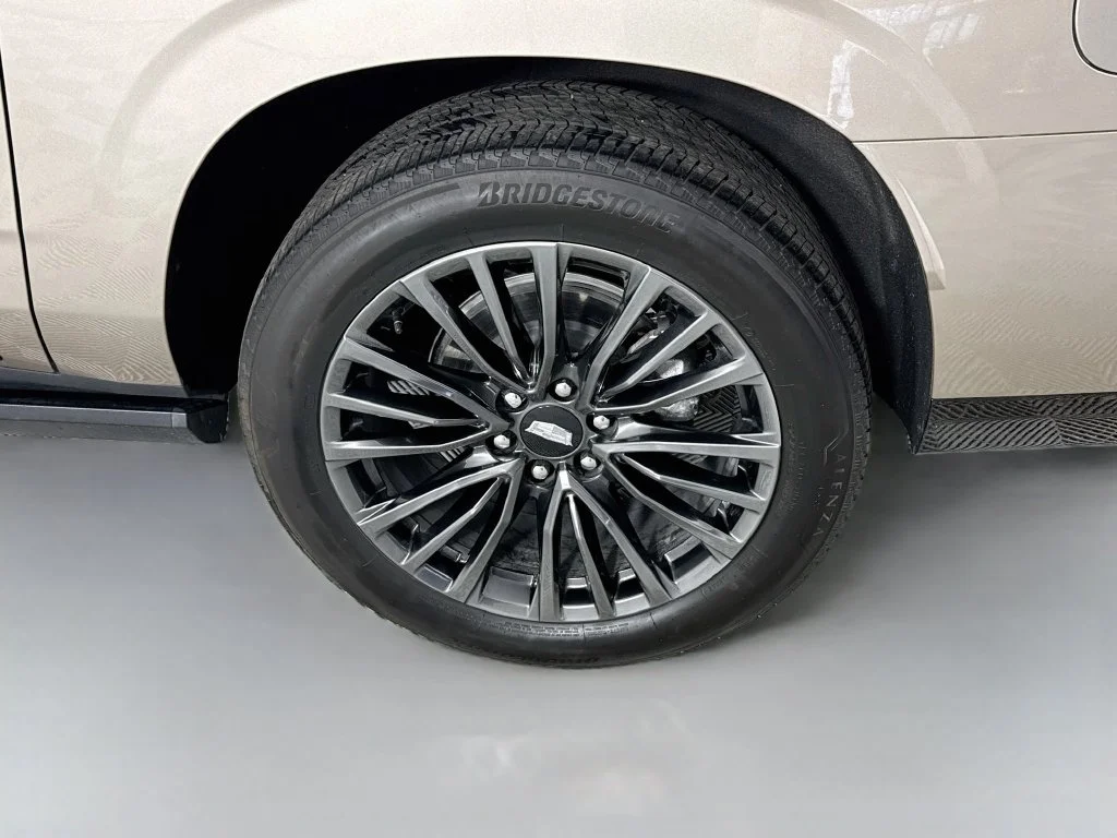 Used 2025 Latte Metallic Cadillac Sport Platinum image 31