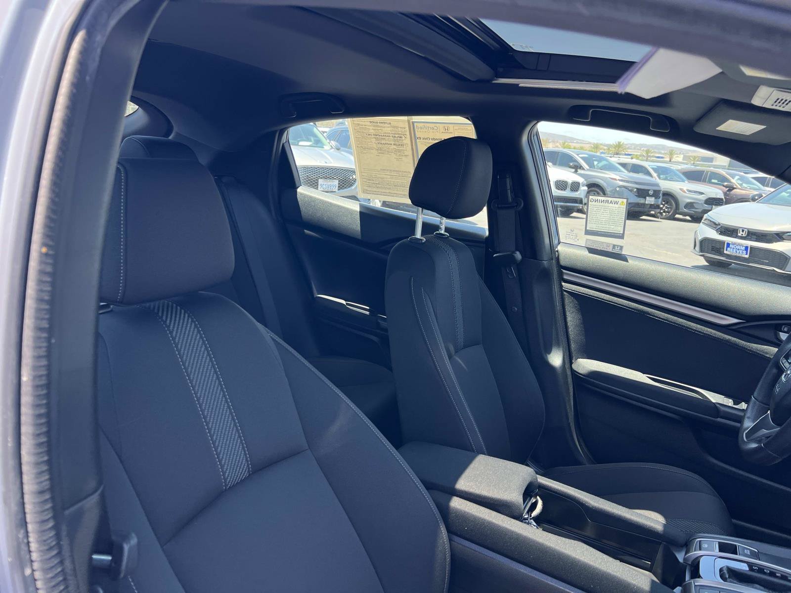 2018 Honda Civic Hatchback EX - Photo 29