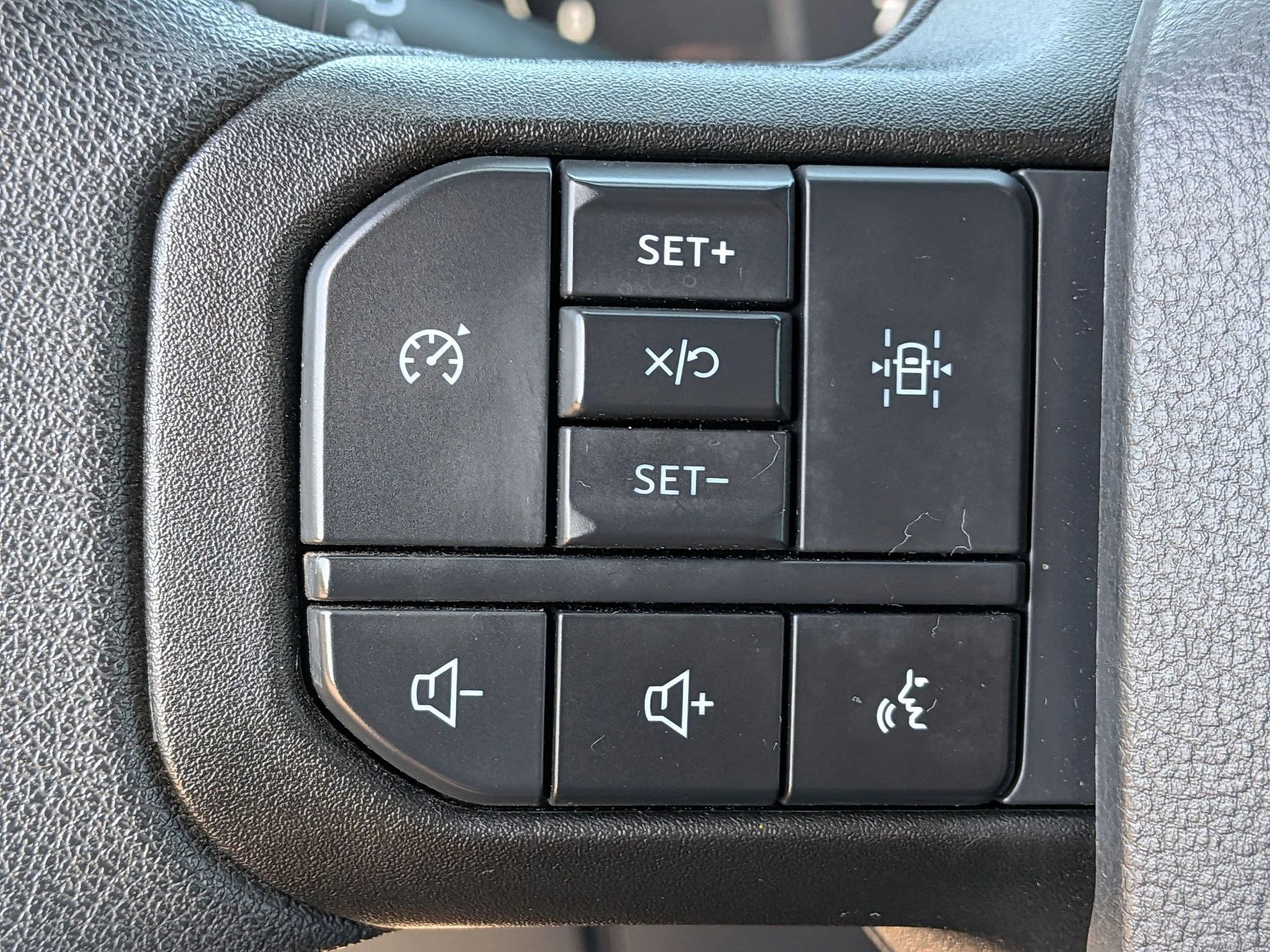 Used 2023 Black Ford XL image 13