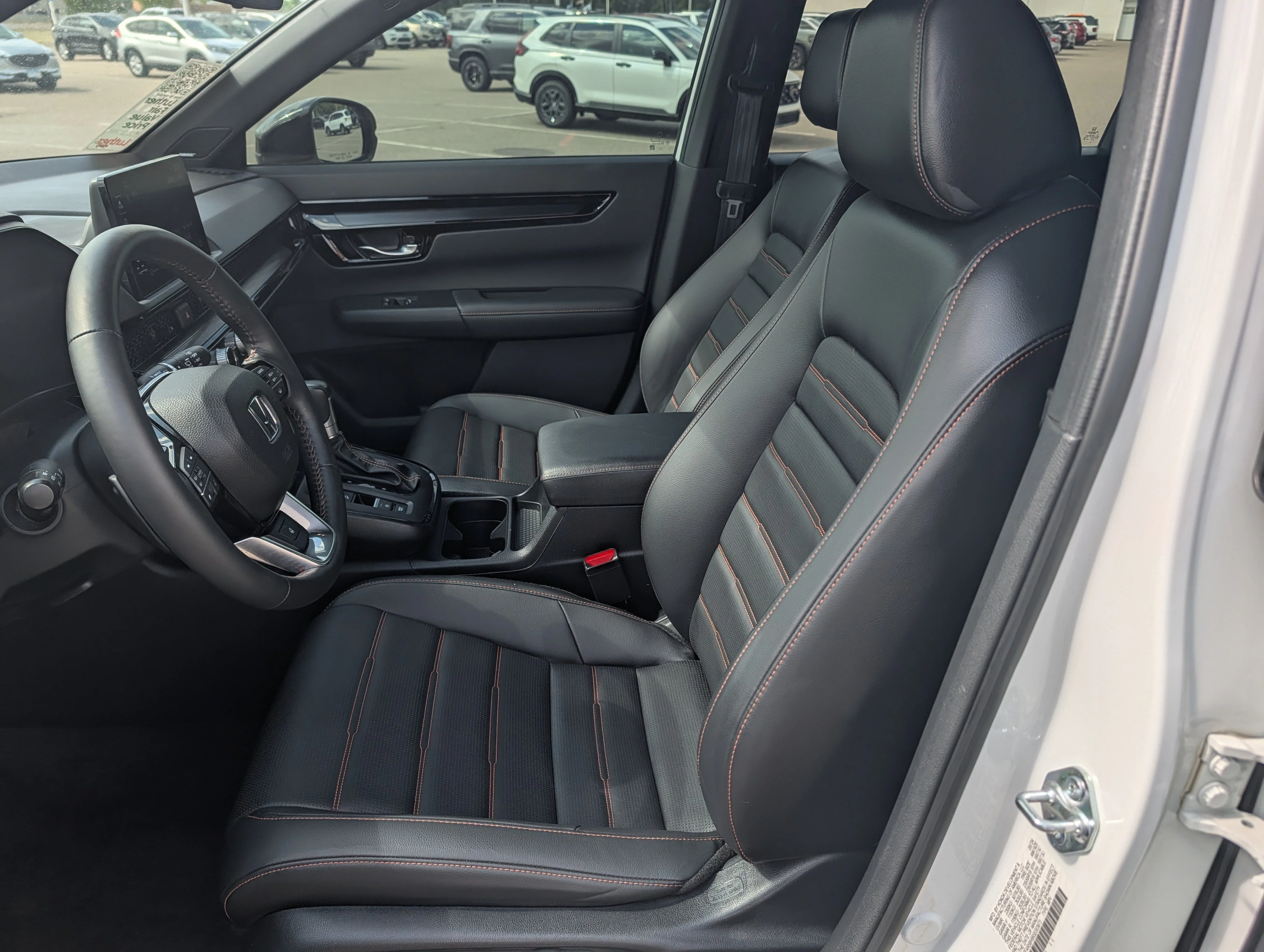 Used 2025 Platinum White Pearl Honda Sport Touring image 21