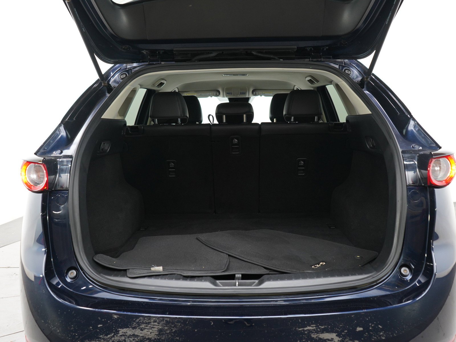 Used 2021 Deep Crystal Blue Mica Mazda Touring AWD image 18