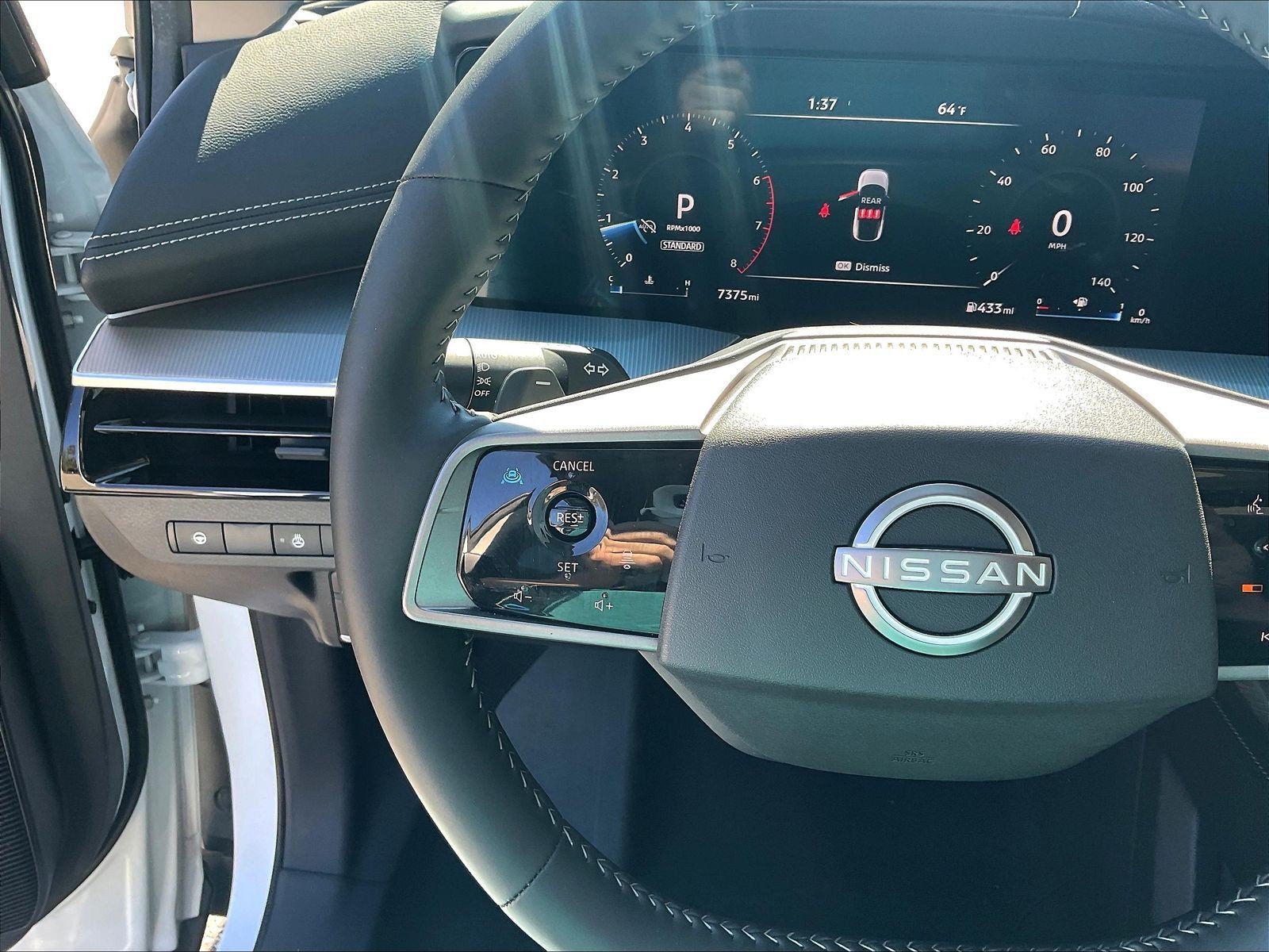 Certified Used 2025 White Nissan SL image 13