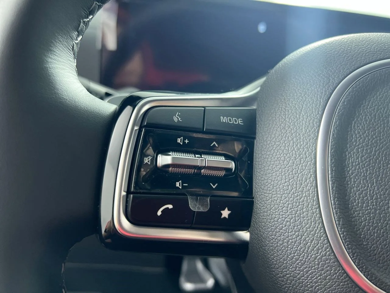 New 2025 Wolf Gray Kia X-Line SX Prestige AWD image 55