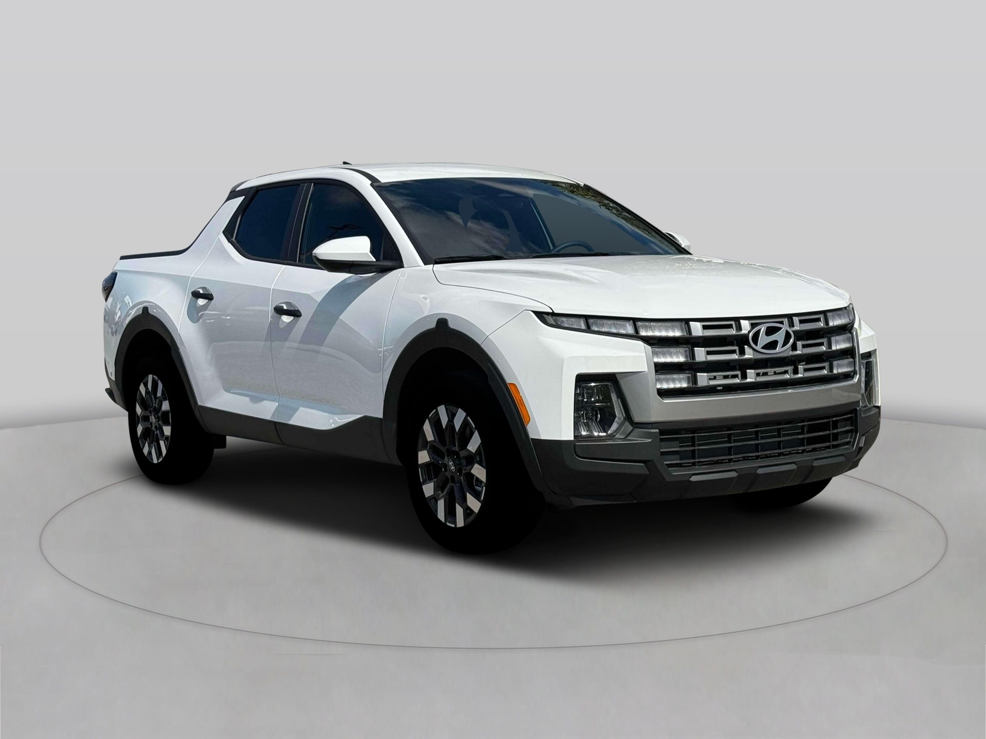 New 2025 White Hyundai SE AWD image 11