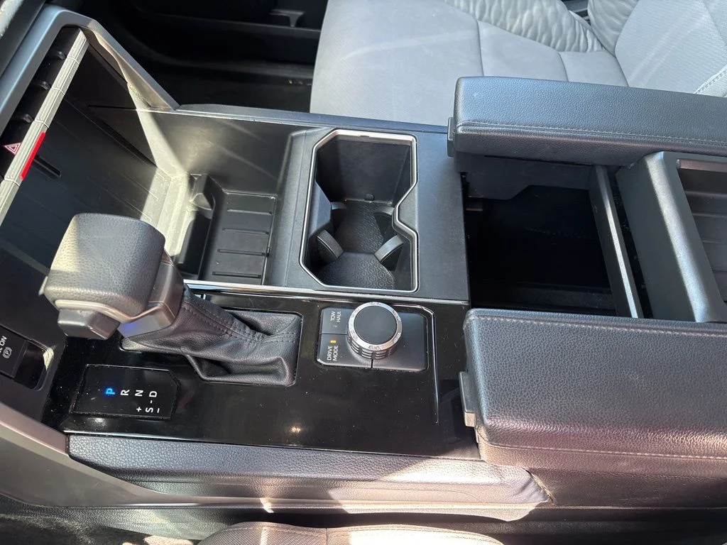 Used 2022 Blue Toyota SR5 image 29