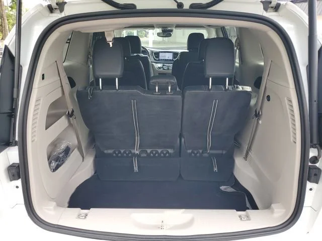 Used 2021 Bright White Cl Chrysler Touring image 29