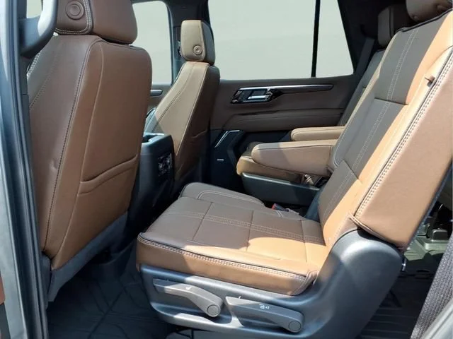 New 2026 Sterling Gray Metallic Chevrolet High Country image 20
