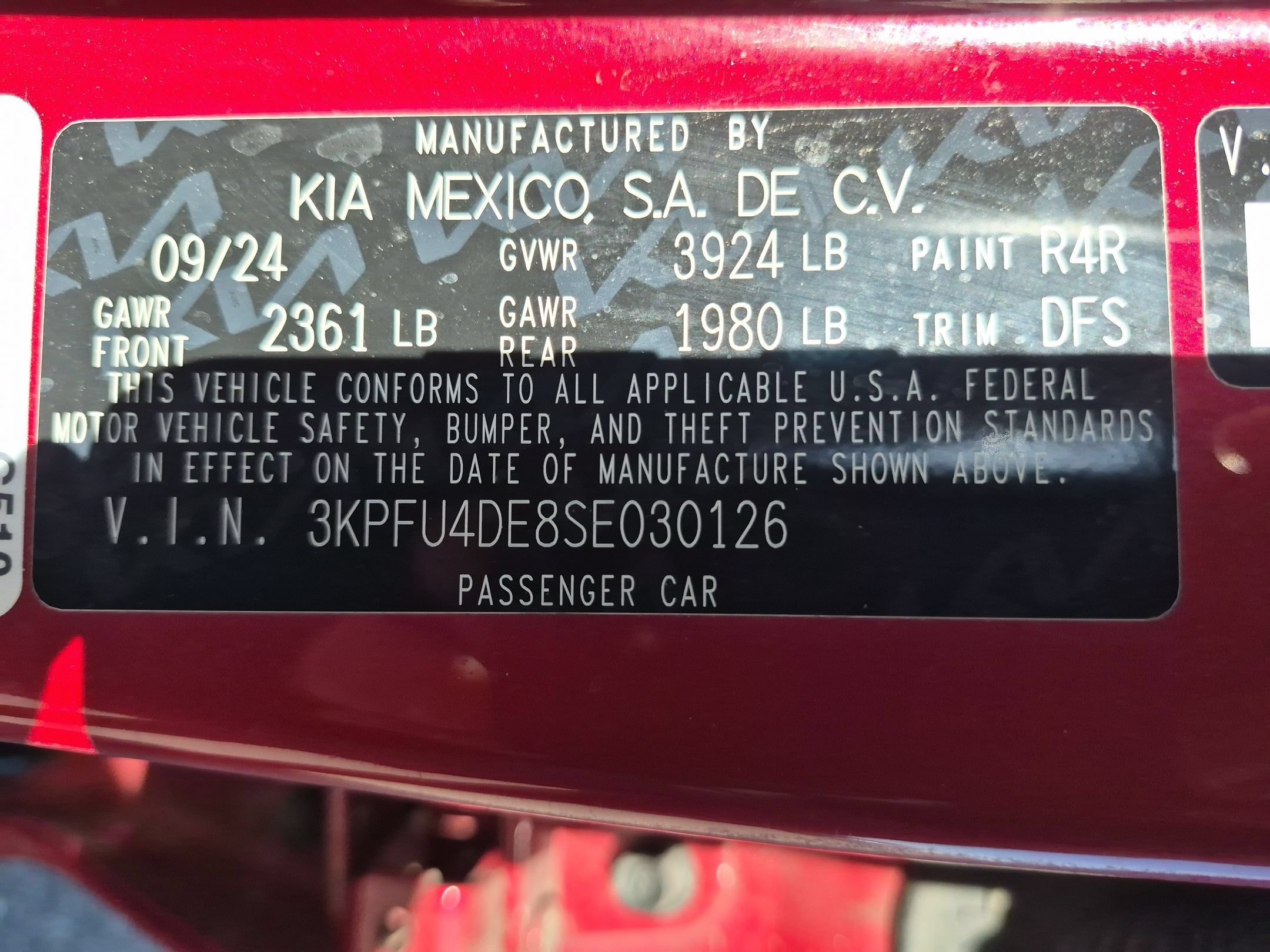 Used 2025 Currant Red Kia EX image 33