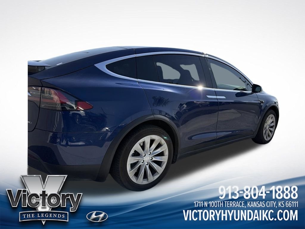 Used 2017 Blue Tesla 100D image 7