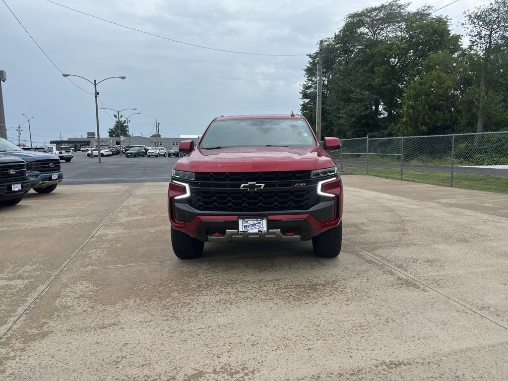 Used 2024 Radiant Red Chevrolet Z71 image 7