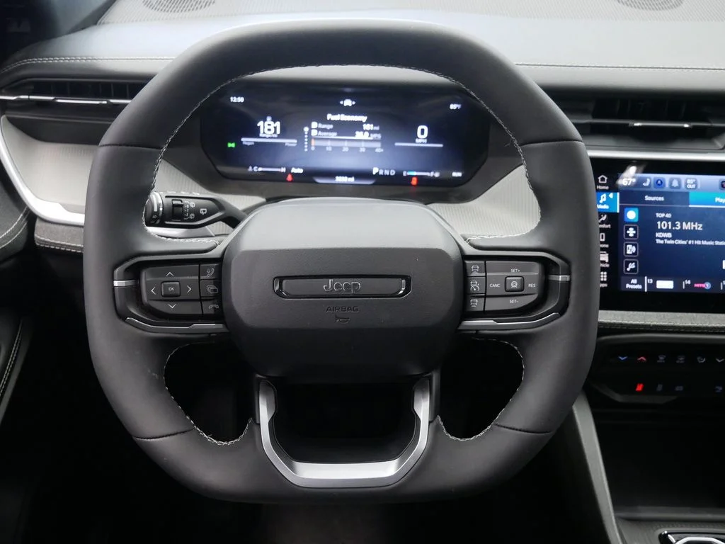 2026 Jeep Cherokee Laredo - Photo 17