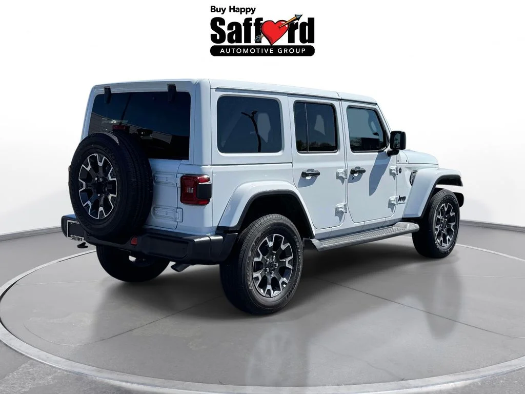 2025 Jeep Wrangler 4-Door Sahara - Photo 9